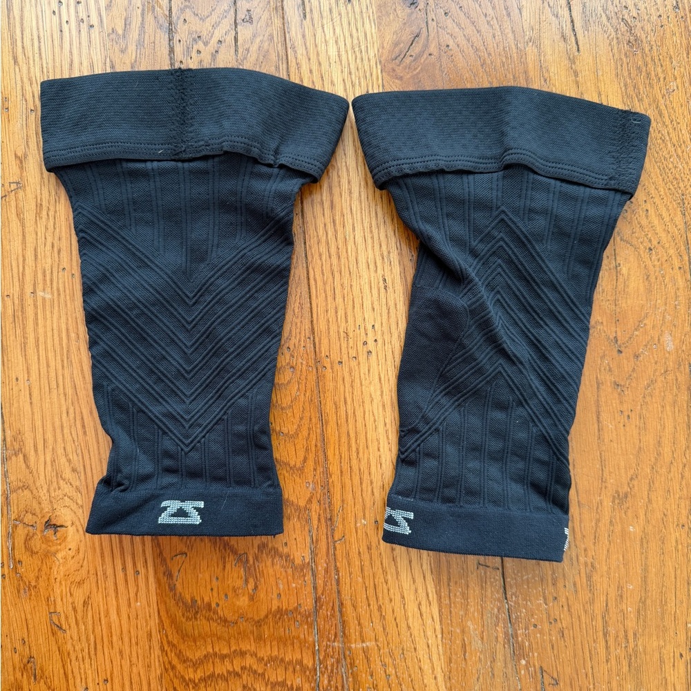 Zensah Knee Sleeves Medium